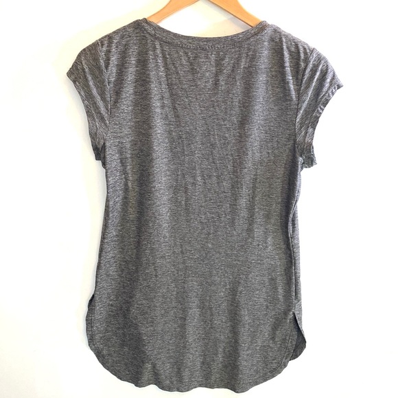 Reebok Women's Running T-Shirt Performance Short Sleeve Workout Top, Size Small - Picture 6 of 6